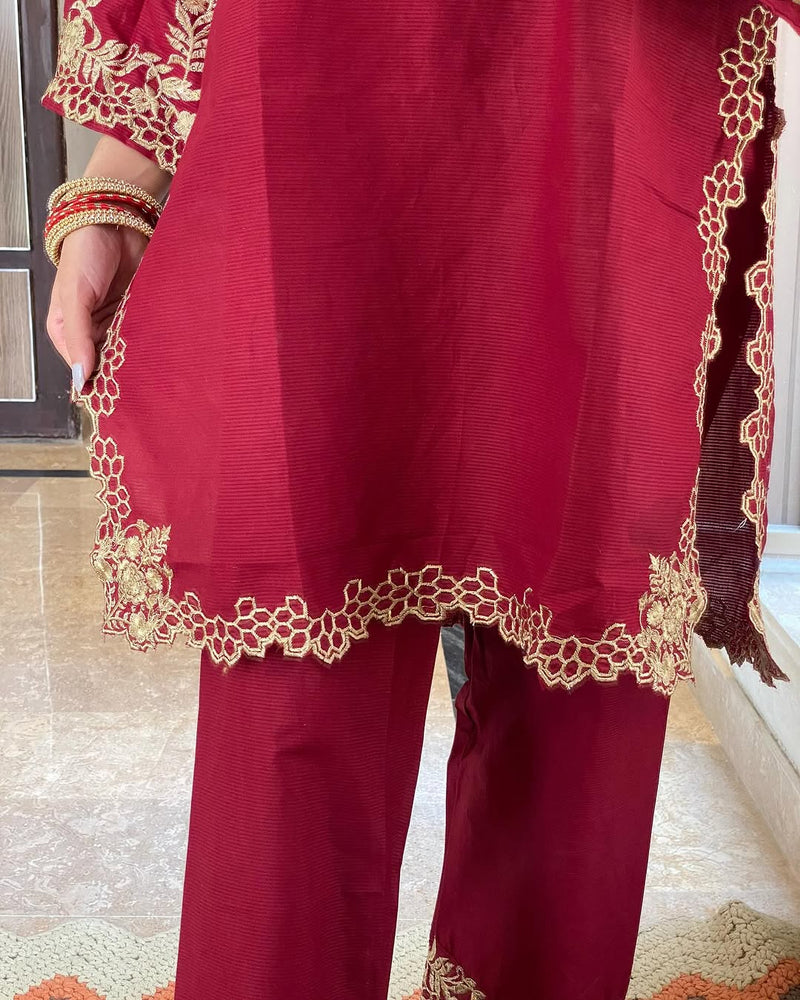 ANMOL Embroidered 2 Piece