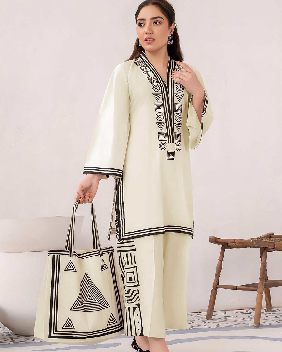 ARCANE THREADS 2Pc-With Printed BAG