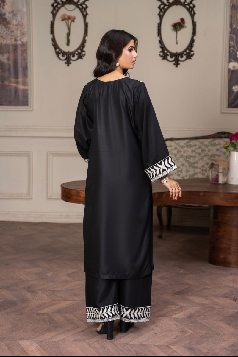 Mehro Embroidered 2PC