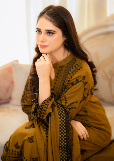 Warze Embroidery 3Pc