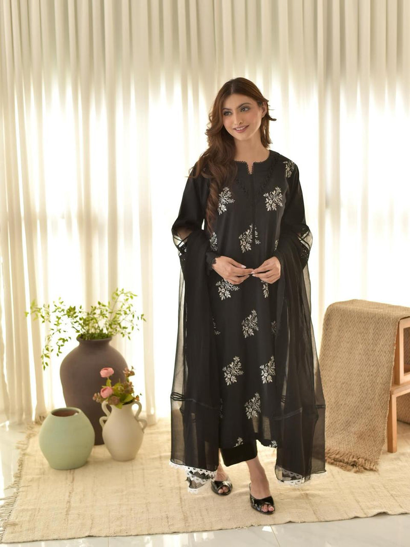 HORIYA EMBROIDERY 3Pc